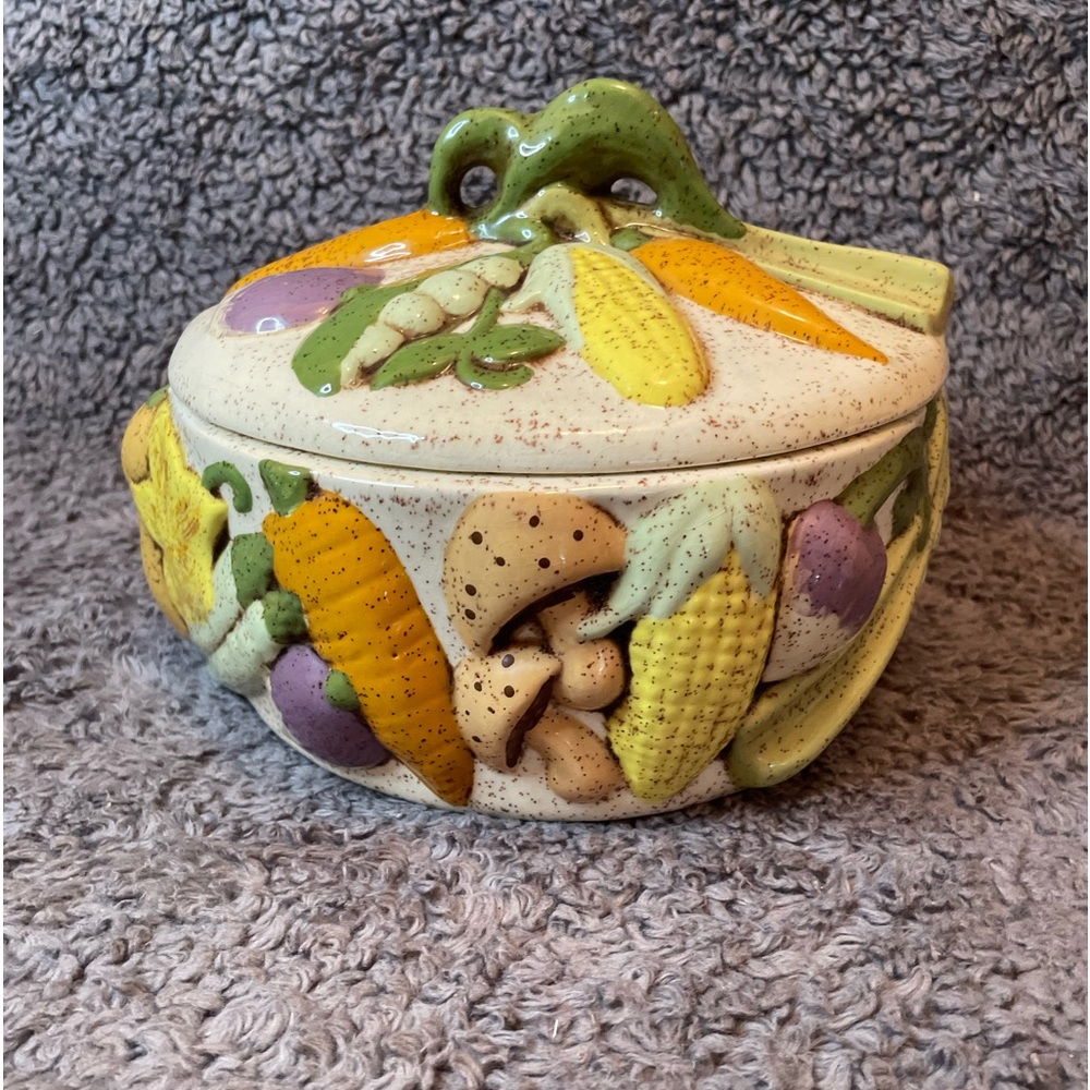 Vegetable Soup Dish/Tureen Embossed  Vegetables COLORFUL Ceramic mushrooms